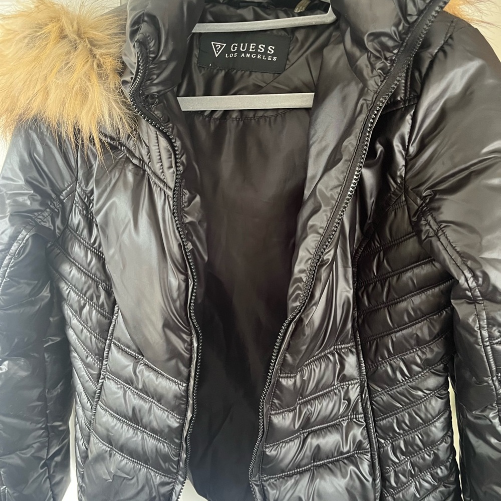 GUESS Women's Shiny Black Puffer Jacket with brown Faux Fur Trim
